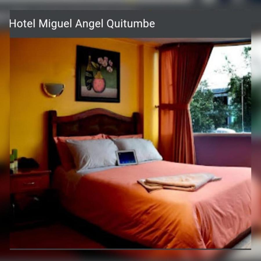 Hotel Hostal Miguel Angel Quito Esterno foto