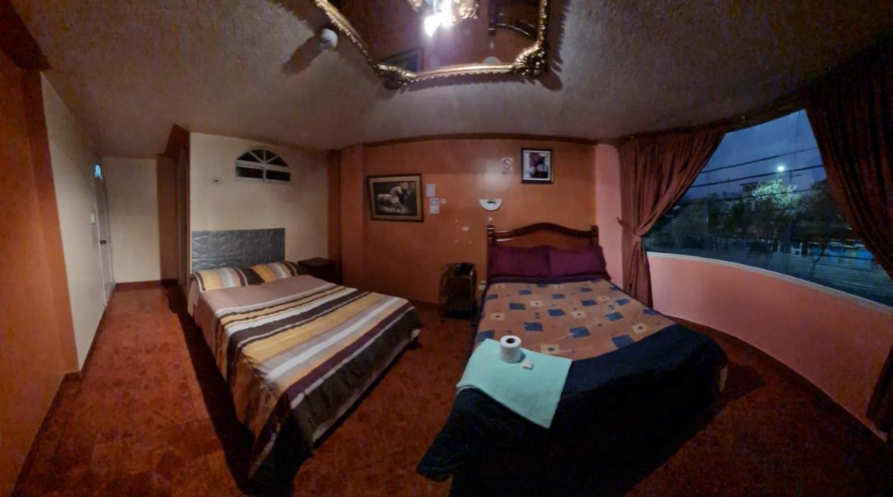 Hotel Hostal Miguel Angel Quito Camera foto